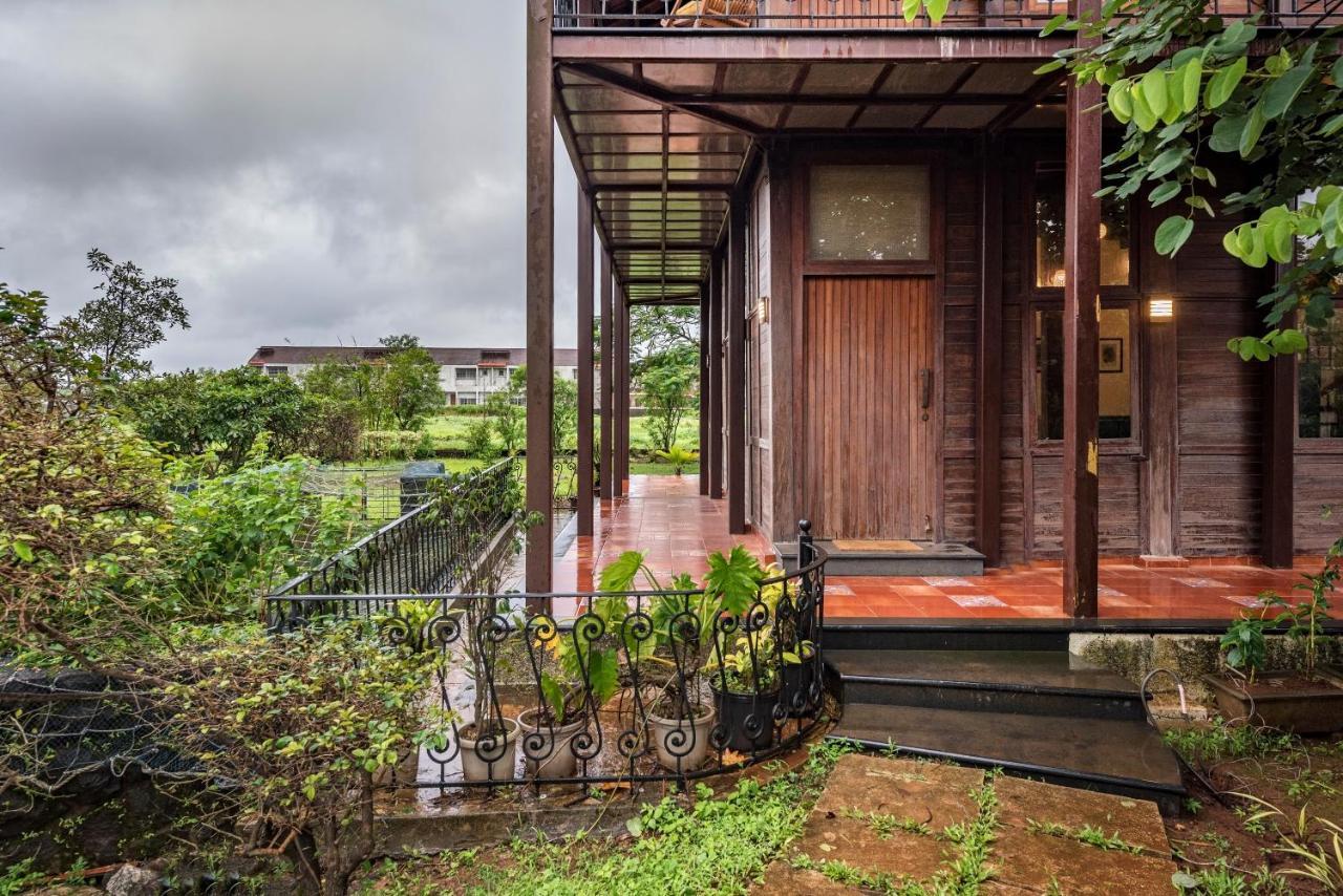 Saffronstays Boulevard Loghouse - A Wooden Chalet Amidst Nature Kārli Eksteriør bilde